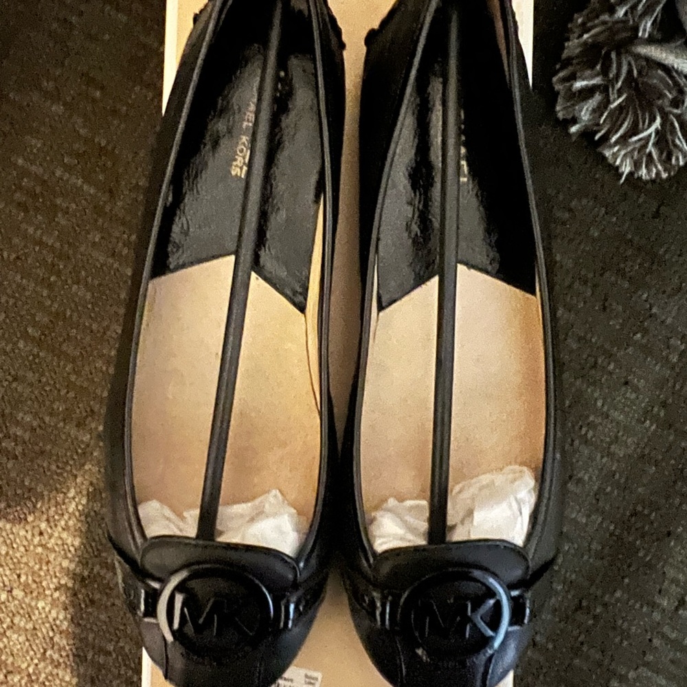 Michael Kors flats